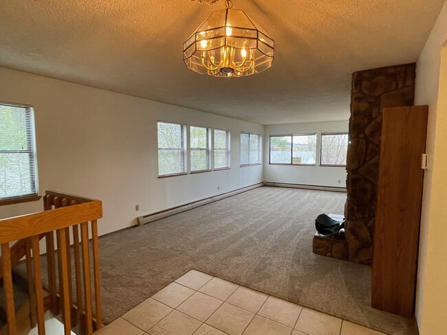 21 El Sereno Dr in Colorado Springs, CO - Building Photo - Building Photo