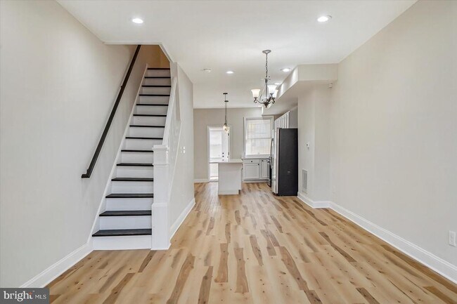 705 N Milton Ave in Baltimore, MD - Building Photo - Building Photo