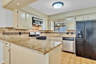 1708 Wild Horse Ln in Round Rock, TX - Building Photo - Building Photo