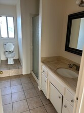 403 N Railroad Ave-Unit -405 N Railroad Ave Studio in Santa Maria, CA - Building Photo - Building Photo