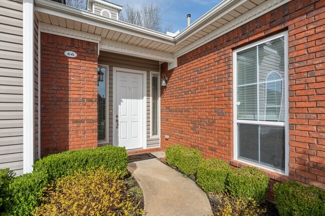 66 Jeffrey Way in Fort Smith, AR - Building Photo - Building Photo