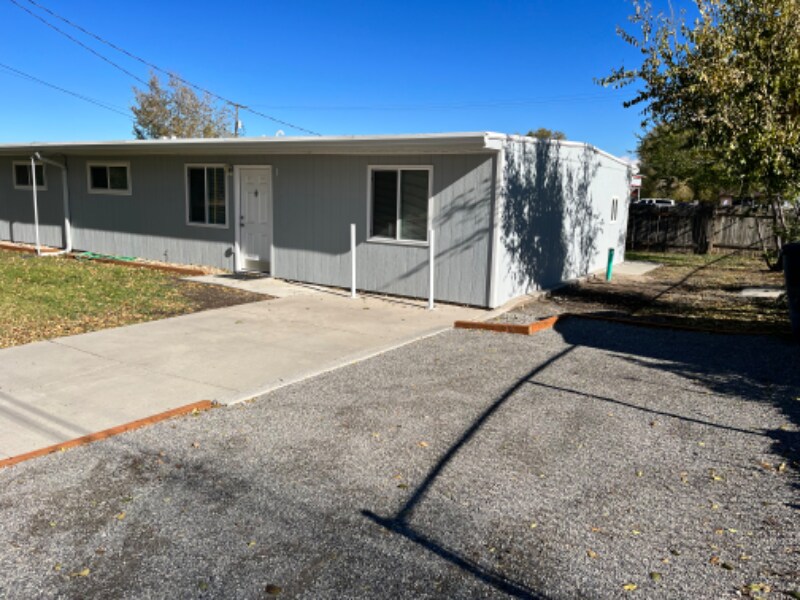 84 W Main St, Unit 1 in Grantsville, UT - Building Photo
