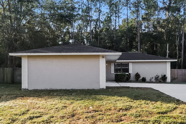 property at 614 Fox Lake Dr