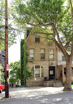 330 N Craig St Apartments