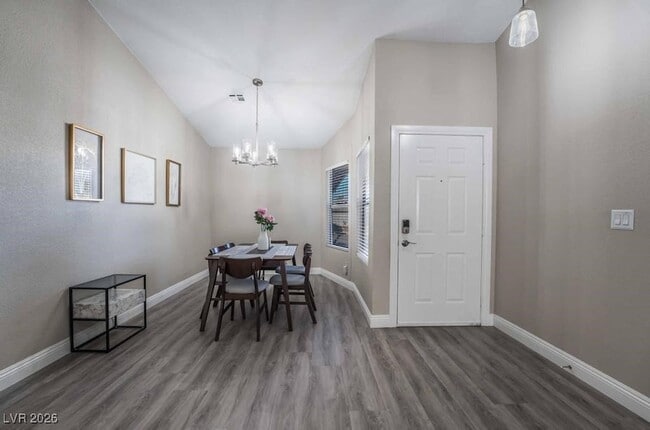 8233 Ducharme Ave in Las Vegas, NV - Building Photo - Building Photo