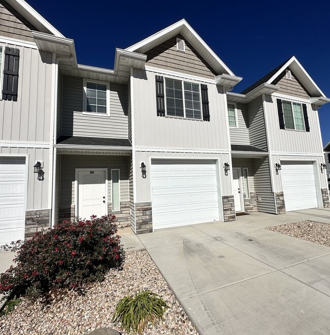 property at 485 1425 N St