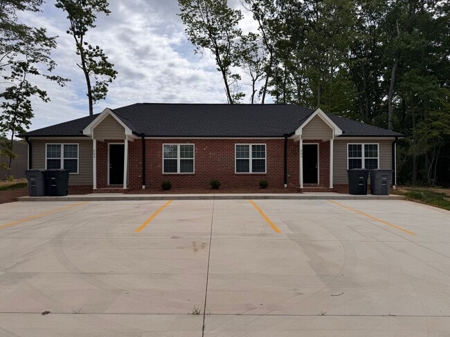 263-265 Harvell St Ext in Asheboro, NC - Building Photo - Building Photo