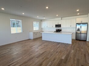 27218 Pennywhistle in Menifee, CA - Building Photo - Building Photo