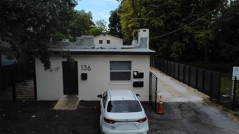 136 NE 60th St in Miami, FL - Building Photo
