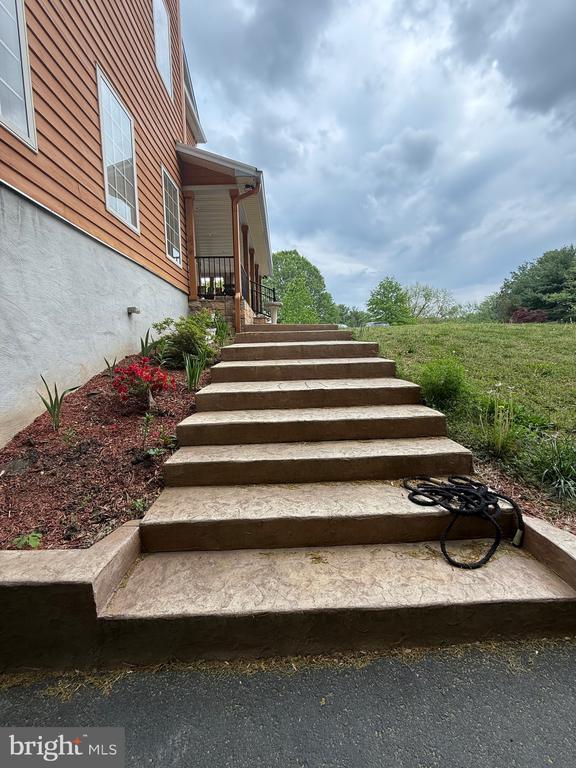 4027 Bonnie Brae Ct in Fredericksburg, VA - Building Photo - Building Photo