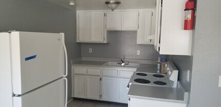 4706 Cessna Ave, Unit 2 in Las Vegas, NV - Building Photo - Building Photo