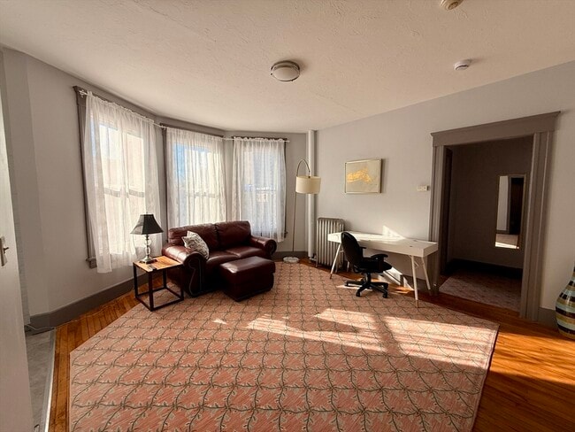 70 Russell St in Worcester, MA - Building Photo - Building Photo