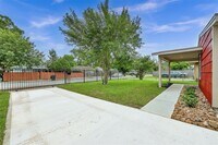 5414 Chennault Rd photo'