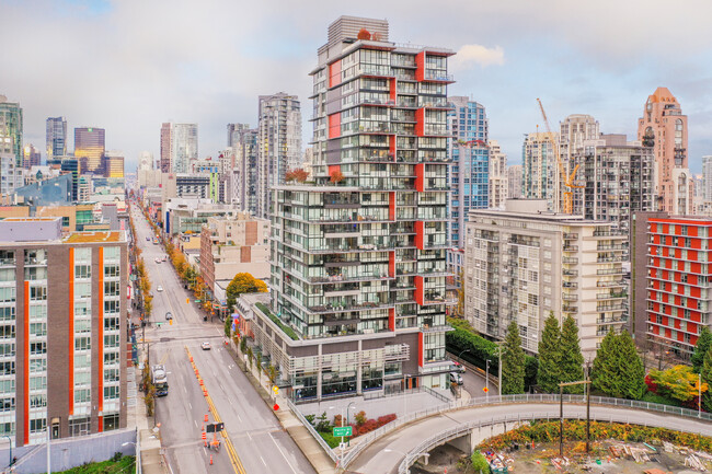 The Rolston in Vancouver, BC - Building Photo - Building Photo