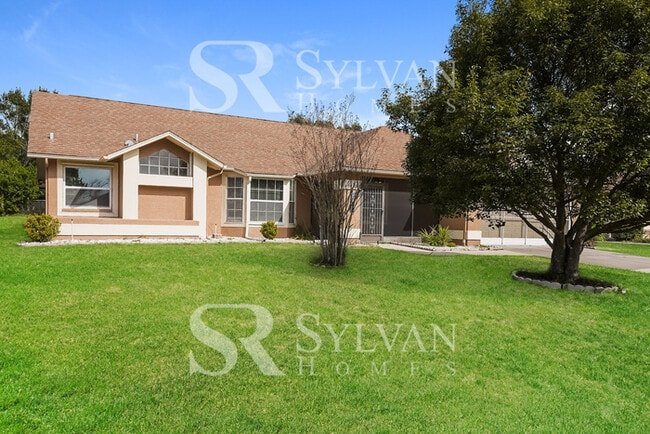 11013 Little St in Spring Hill, FL - Building Photo - Building Photo