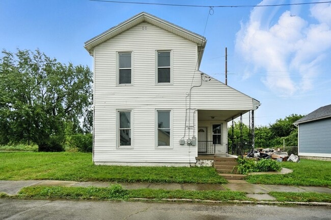 1711 McLain St in Dayton, OH - Building Photo - Building Photo