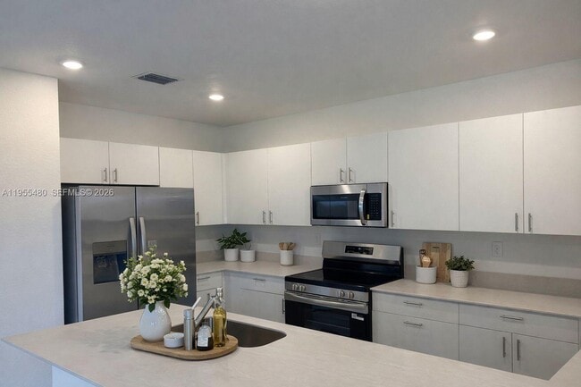 property at 2721 SE 26th Rd