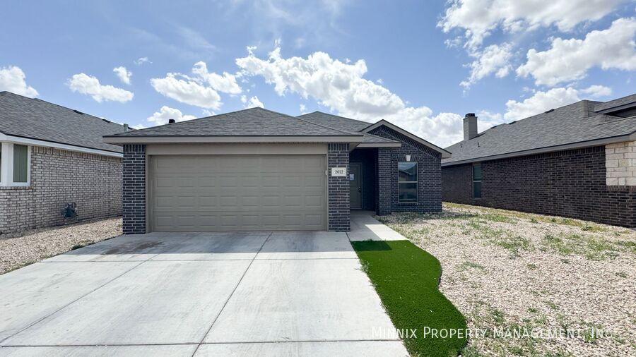 2012 Kenwood Ave in Lubbock, TX - Building Photo