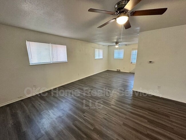 23 NE 63rd St in Oklahoma City, OK - Building Photo - Building Photo