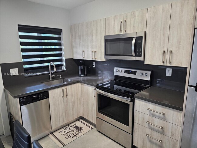property at 2228 N 19th Ave