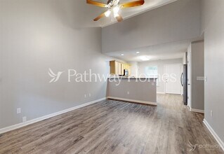 160 Lossie Ln in Mcdonough, GA - Building Photo - Building Photo