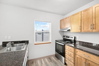 Legacy Ridge in Tacoma, WA - Building Photo - Building Photo