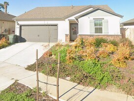 6505 Jackpot Pl in Riverbank, CA - Building Photo