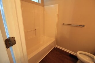 503 Wrought Iron Bend in Yorktown, VA - Building Photo - Building Photo