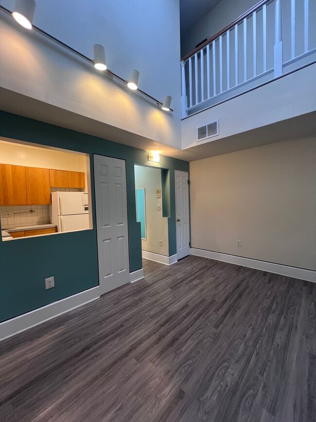 520 St Paul Pl in Baltimore, MD - Foto de edificio - Building Photo