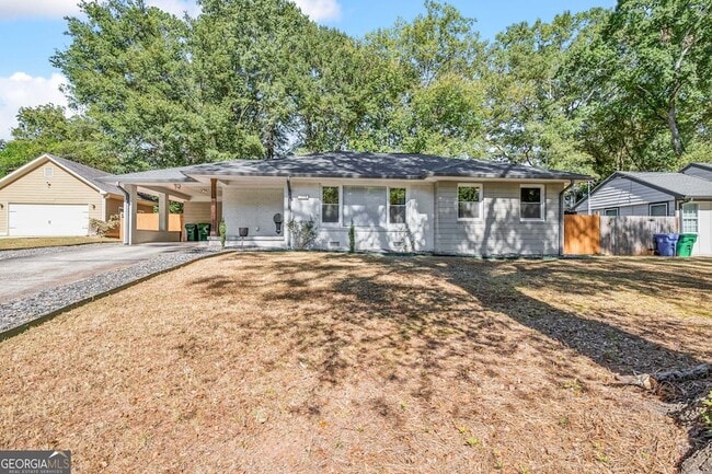 2775 Glenvalley Dr in Decatur, GA - Building Photo - Building Photo