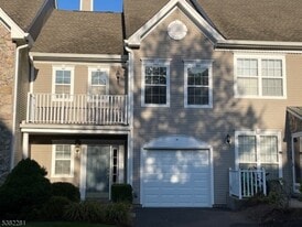 33 Dorchester Dr in Bernards, NJ - Building Photo