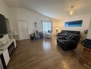 13770 SW 17th Terrace in Miami, FL - Building Photo - Building Photo