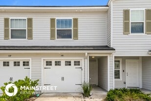 541 Eiseman Wy in Jacksonville, FL - Building Photo