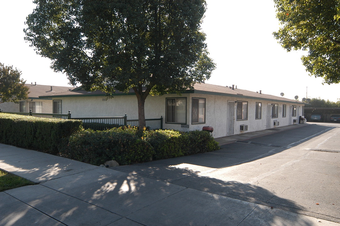 1339 W B St in Ontario, CA - Building Photo