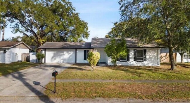 property at 14915 Gentilly Pl