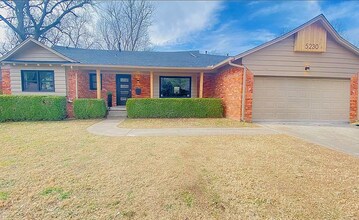5230 S Columbia Ave in Tulsa, OK - Building Photo - Building Photo