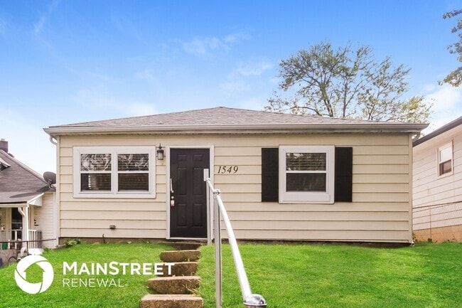 property at 1549 Nelson Ave