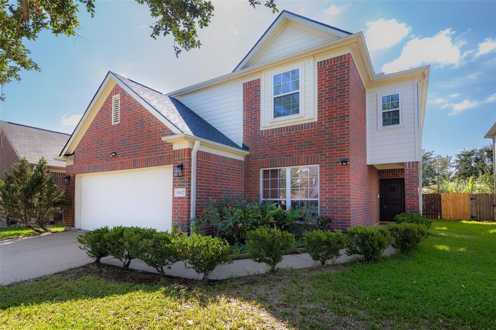 19527 Hardwood Ridge Tr in Cypress, TX - Building Photo