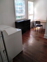 931 E State St in Ithaca, NY - Building Photo - Building Photo