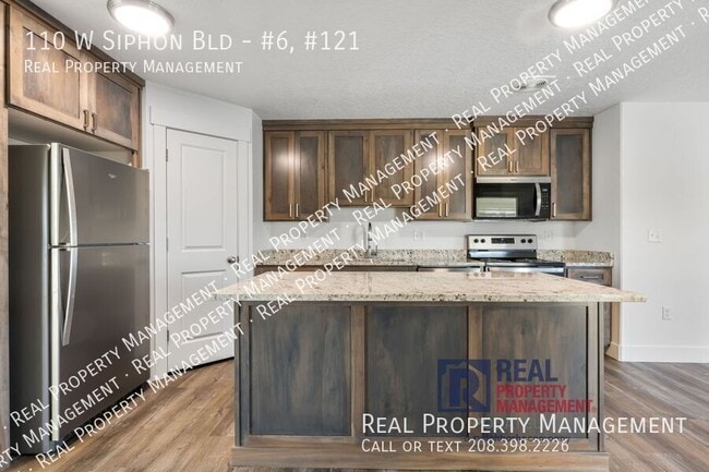 110 W Siphon Rd in Chubbuck, ID - Building Photo - Building Photo