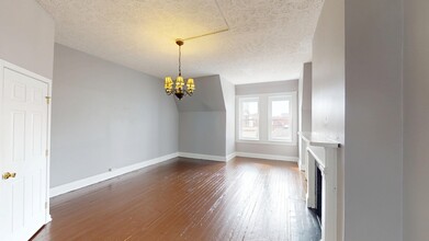 108 E Preston St, Unit 3 in Baltimore, MD - Building Photo - Building Photo