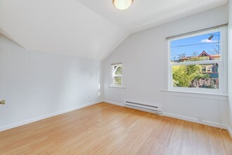 1111 29th Ave in Seattle, WA - Foto de edificio - Building Photo