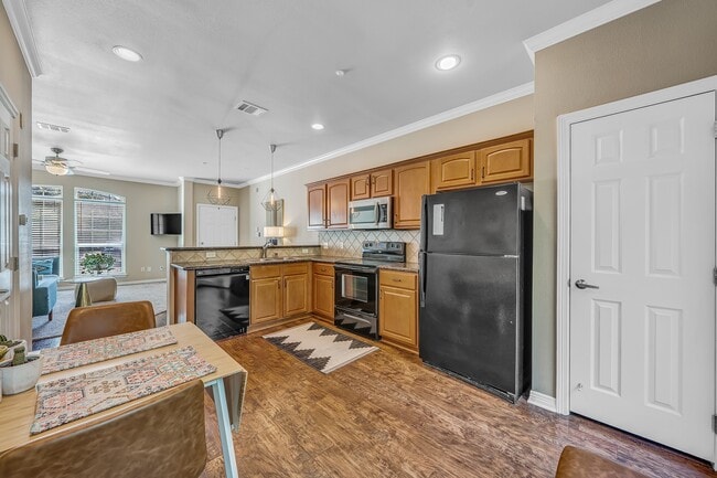 property at 305 Holleman Dr E