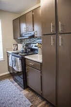 Brooks Crossing Apartments in Riverdale, GA - Foto de edificio - Building Photo