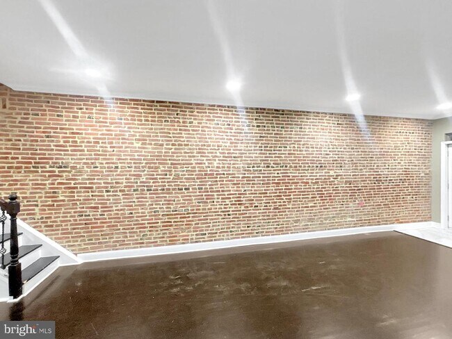 1026 W Fayette St in Baltimore, MD - Building Photo - Building Photo