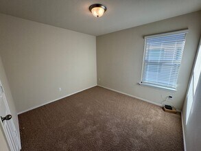 5913 Harriet Tubman Ave in Killeen, TX - Building Photo - Building Photo