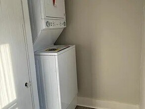 35 Lincoln Ave in Marblehead, MA - Building Photo - Building Photo