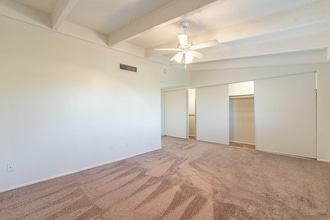 Collins off Colter* in Phoenix, AZ - Foto de edificio - Building Photo