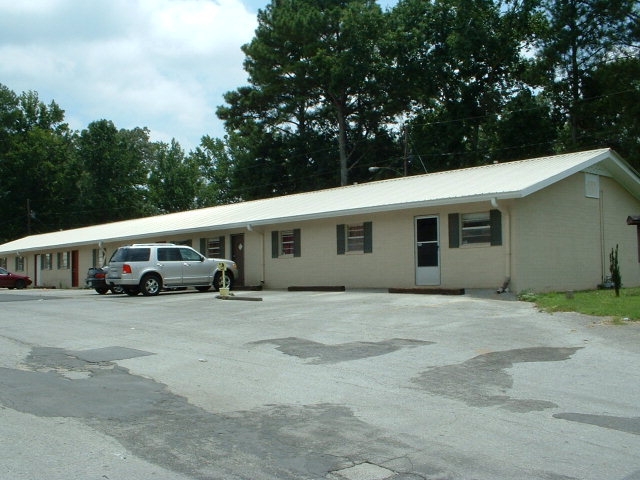 407 Hill Rd in Dalton, GA - Building Photo - Building Photo