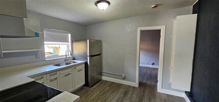 750 NW 17th Terrace in Pompano Beach, FL - Building Photo - Building Photo